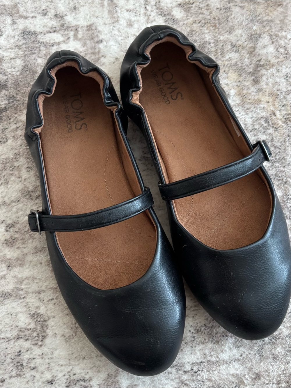 TOMS Black Mary Jane Ballet Flats with Ruffle Heel